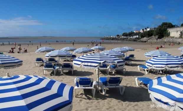 Royan - PLEINE VUE MER pour cet APPARTEMENT classé 2 étoiles - LES TAMARIS Extérieur photo
