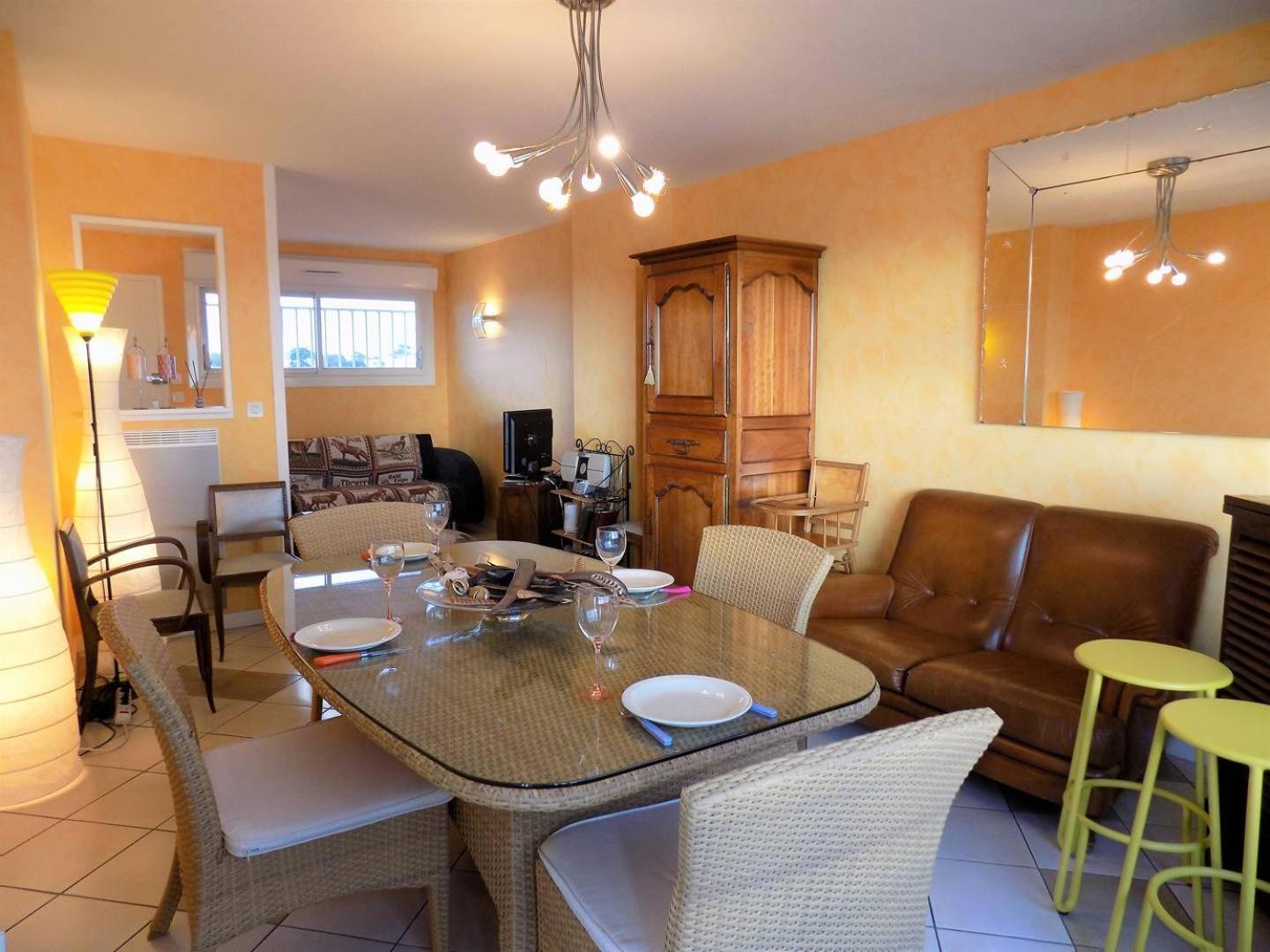 Royan - PLEINE VUE MER pour cet APPARTEMENT classé 2 étoiles - LES TAMARIS Extérieur photo