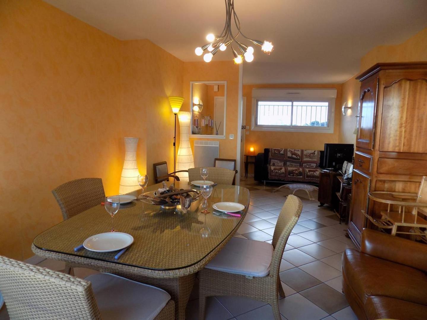 Royan - PLEINE VUE MER pour cet APPARTEMENT classé 2 étoiles - LES TAMARIS Extérieur photo