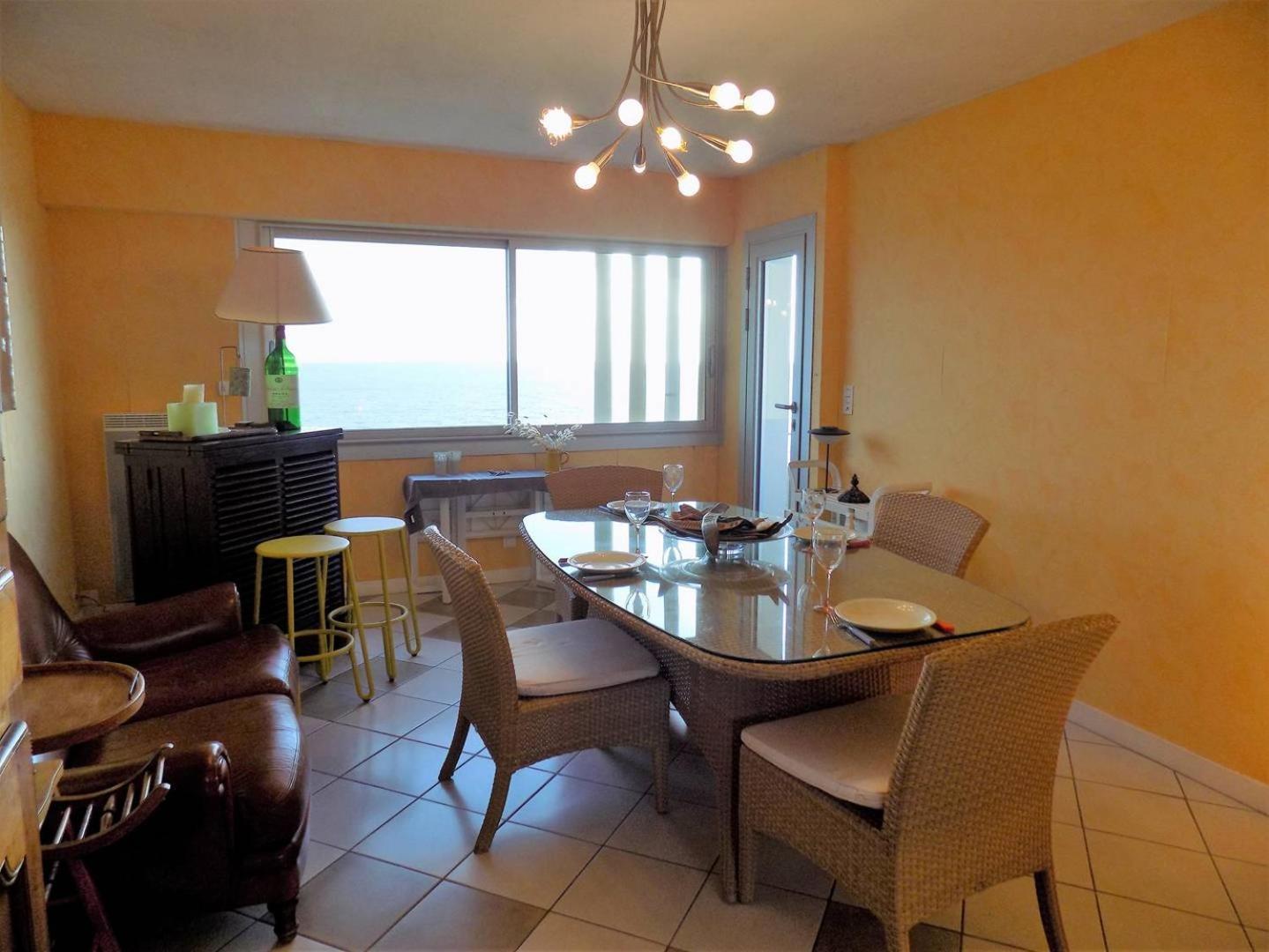 Royan - PLEINE VUE MER pour cet APPARTEMENT classé 2 étoiles - LES TAMARIS Extérieur photo